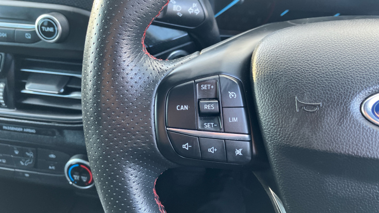 Ford Focus 1.0 EcoBoost 125 ST-Line 5dr Petrol Hatchback